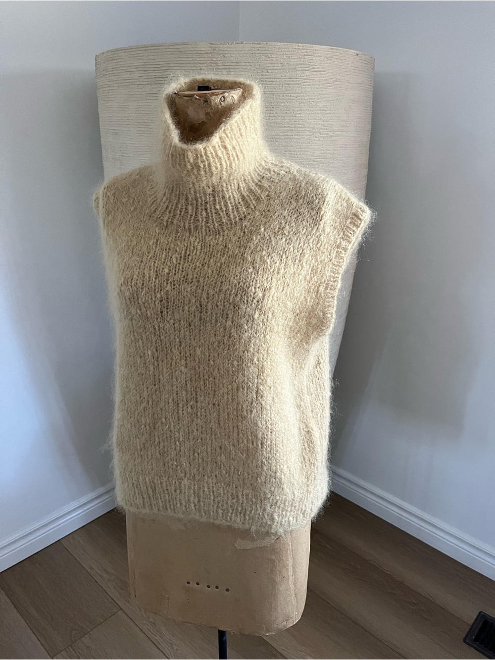 Angora sleeveless turtleneck